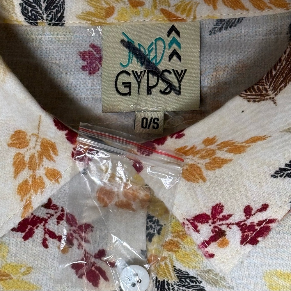 JADED GYPSY Sunny Days Top Button Down Sunflower Pattern Blouse w/ Chest Pocket - Picture 4 of 7